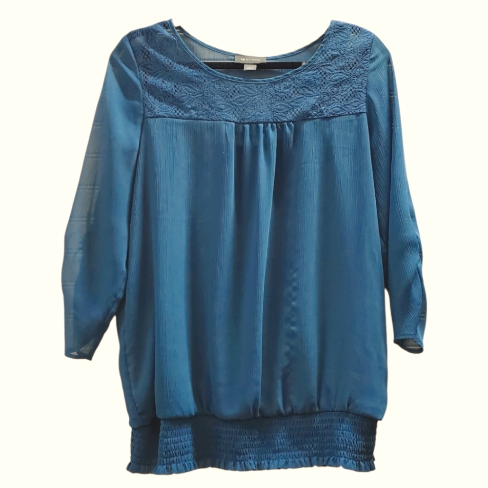 AB Studio Teal/blue Blouse with Lace Detail And Three-quarter Length Sleeve Euc